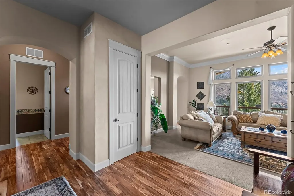 8465 Aspenglow Lane Cascade CO 80809