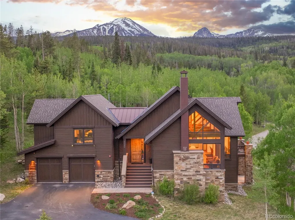 2045 Currant Way Silverthorne CO 80498