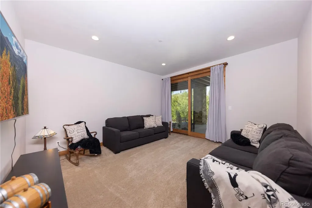 2045 Currant Way Silverthorne CO 80498