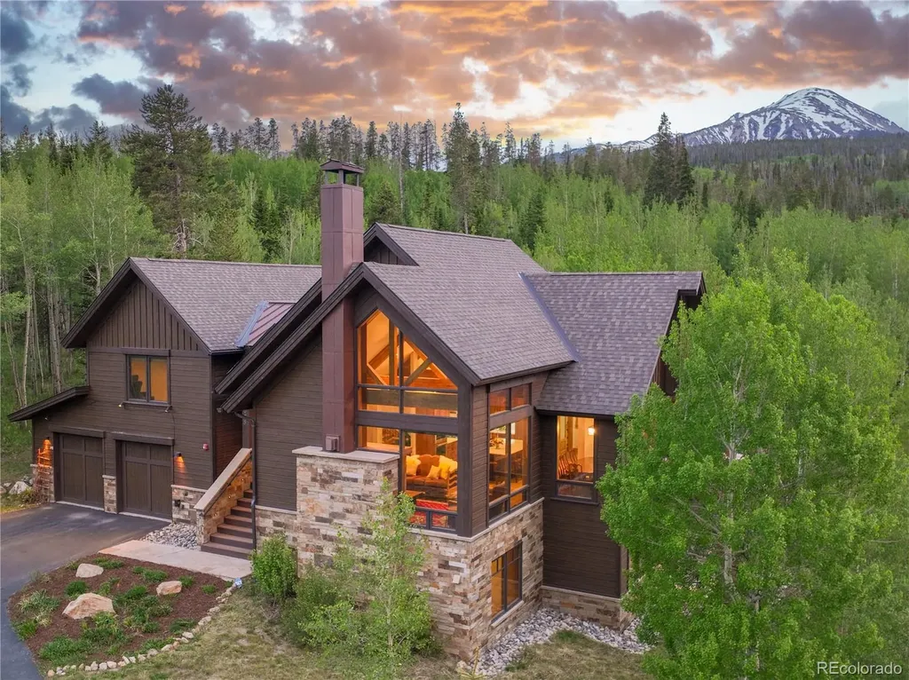 2045 Currant Way Silverthorne CO 80498