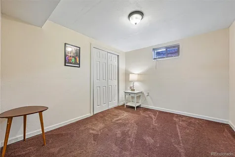 392 Zion Street Aurora CO 80011