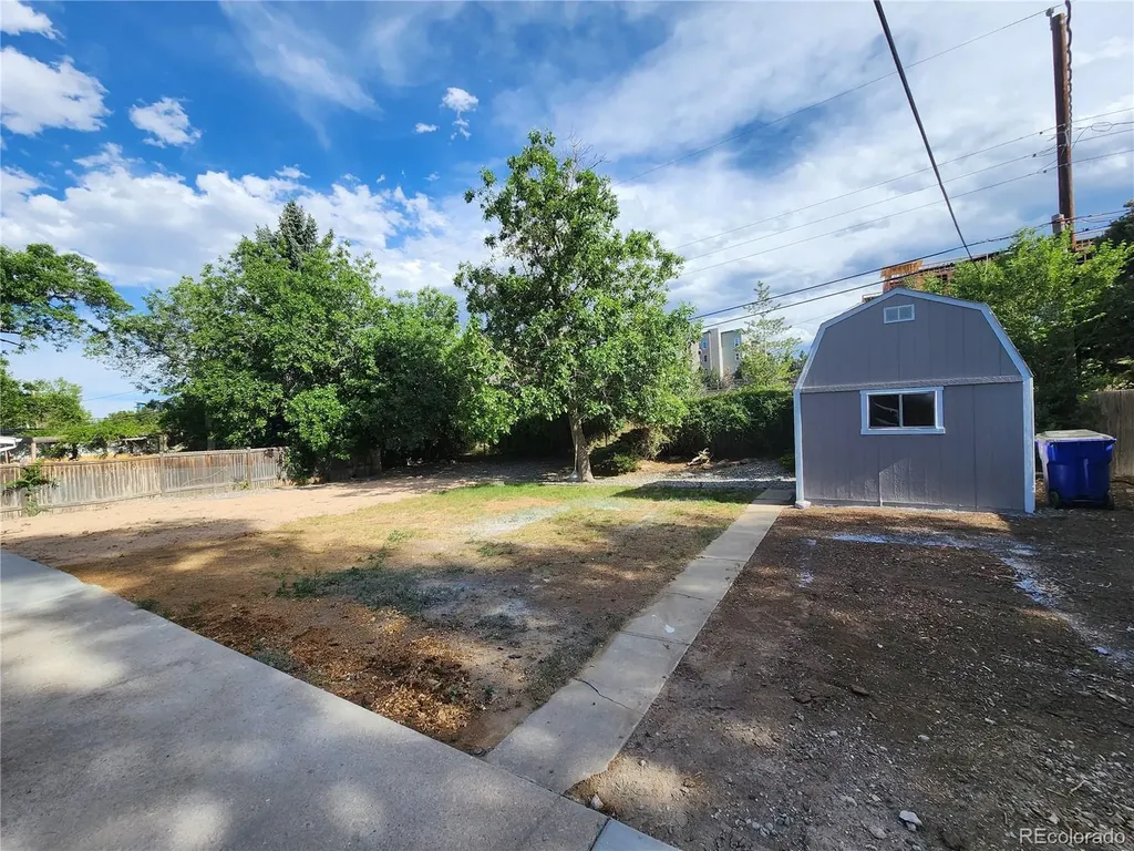 210 E Geddes Avenue Littleton CO 80122