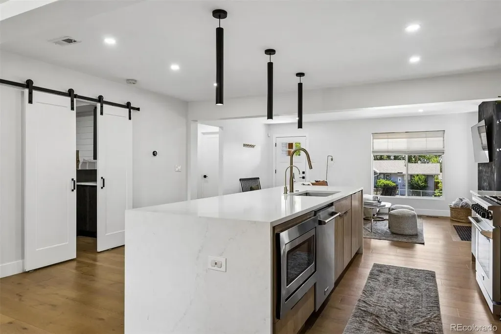 4565 Eliot Street Denver CO 80211