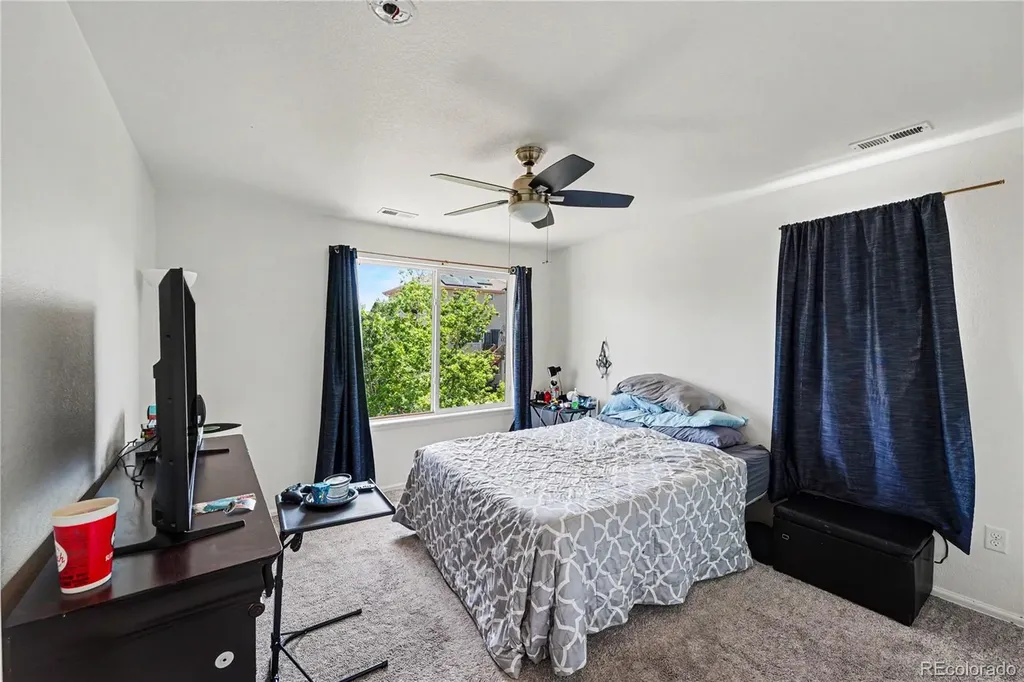 6116 N Espana Street Aurora CO 80019