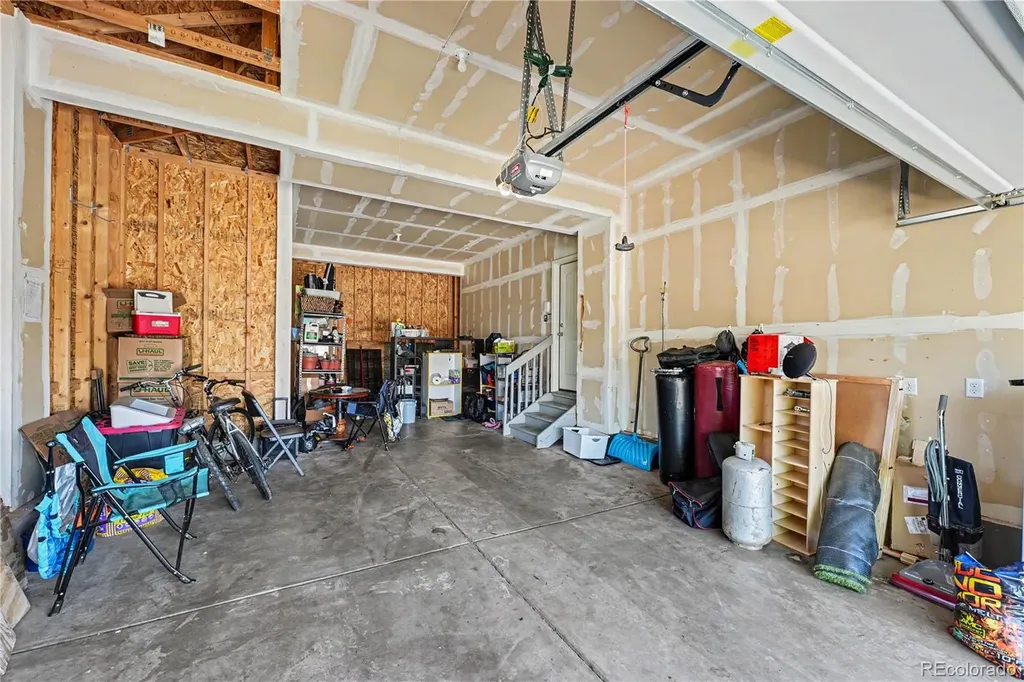 6116 N Espana Street Aurora CO 80019