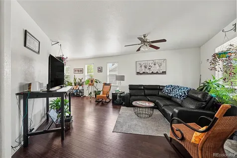 6116 N Espana Street Aurora CO 80019