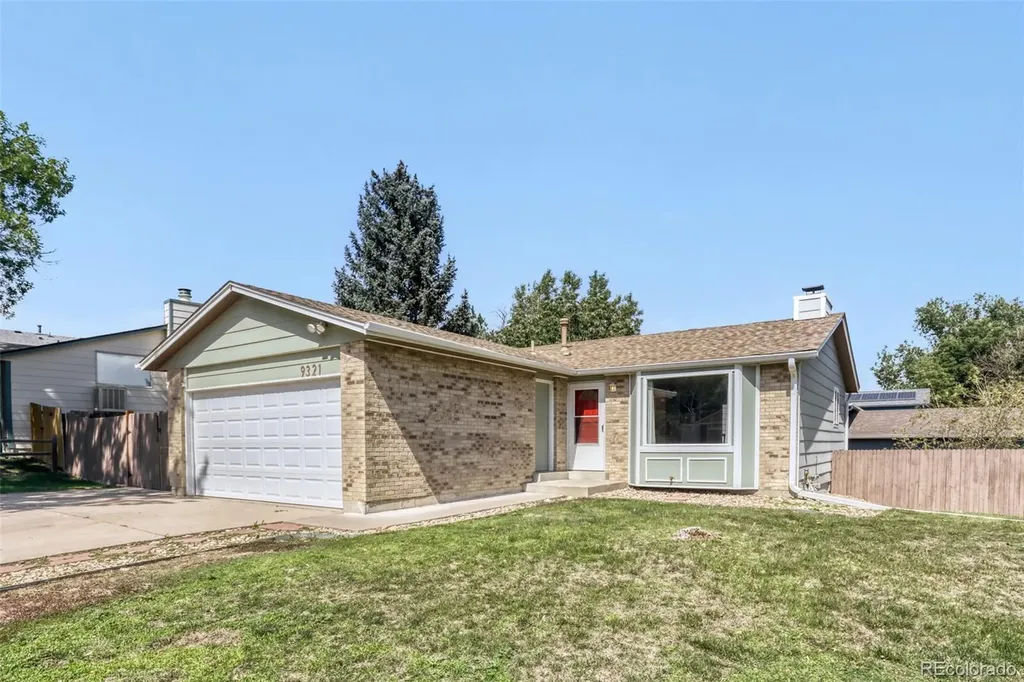 9321 W 104th Place Broomfield CO 80021