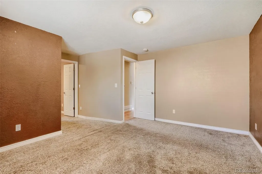 9321 W 104th Place Broomfield CO 80021