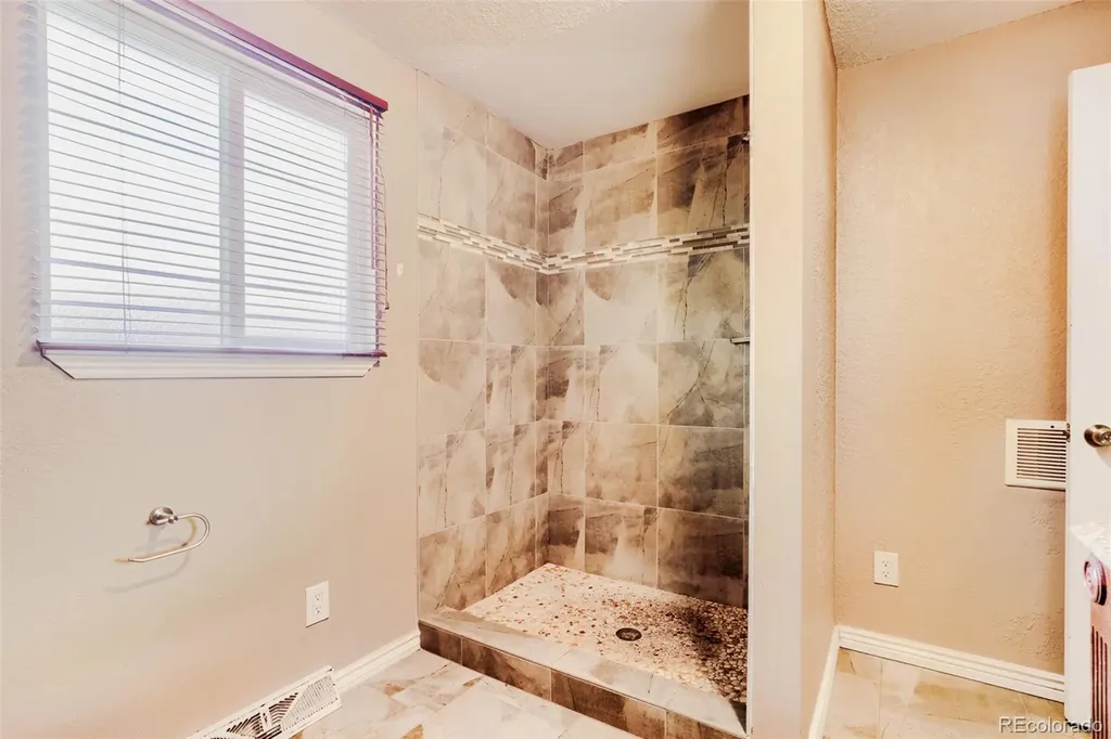 9321 W 104th Place Broomfield CO 80021