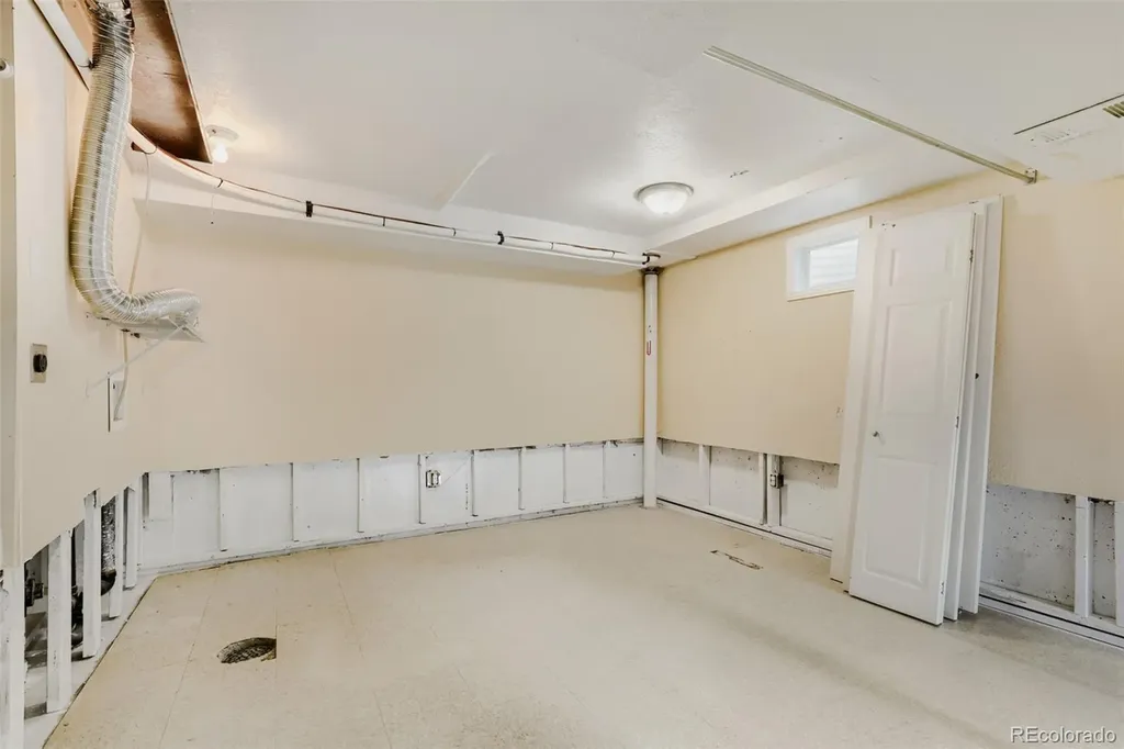 9321 W 104th Place Broomfield CO 80021