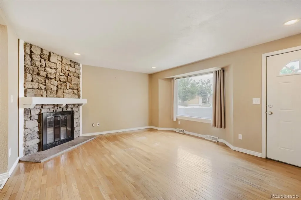 9321 W 104th Place Broomfield CO 80021