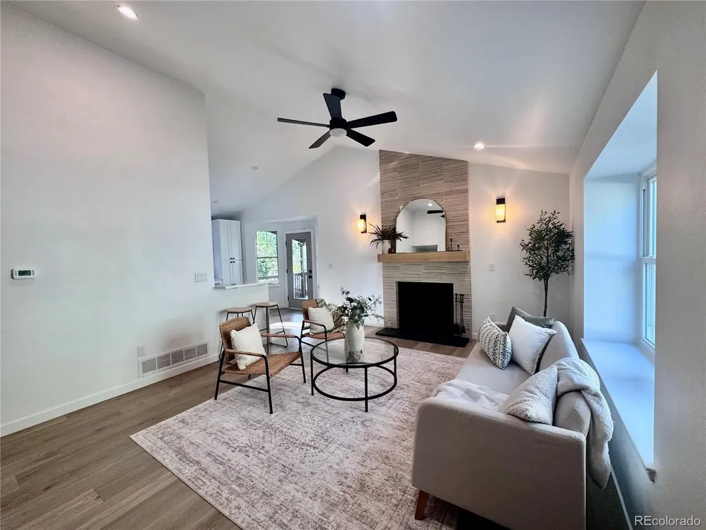9633 W Elmhurst Place Littleton CO 80128