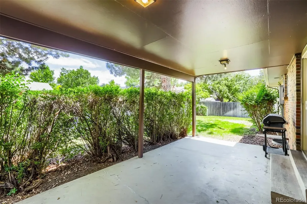 2190 S Flower Street Lakewood CO 80227