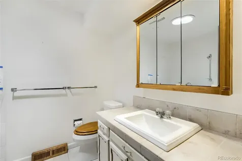 2190 S Flower Street Lakewood CO 80227