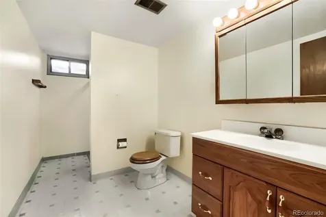 2190 S Flower Street Lakewood CO 80227