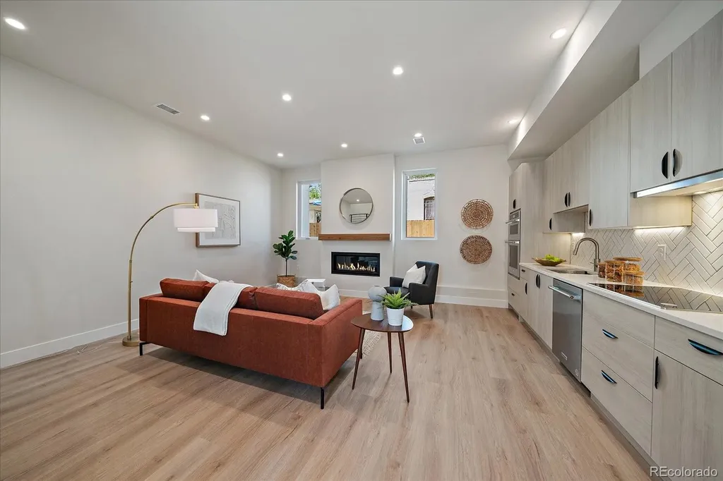 1370 Lowell Boulevard Denver CO 80204