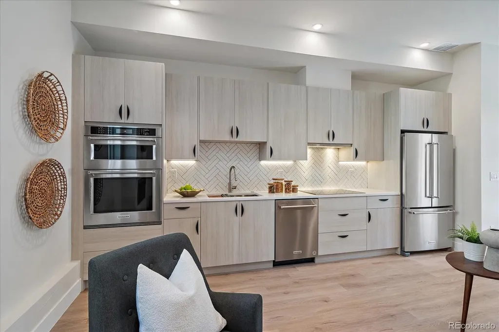 1370 Lowell Boulevard Denver CO 80204