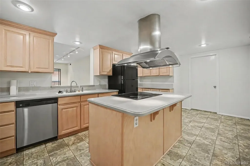 1777 Larimer Street Denver CO 80202