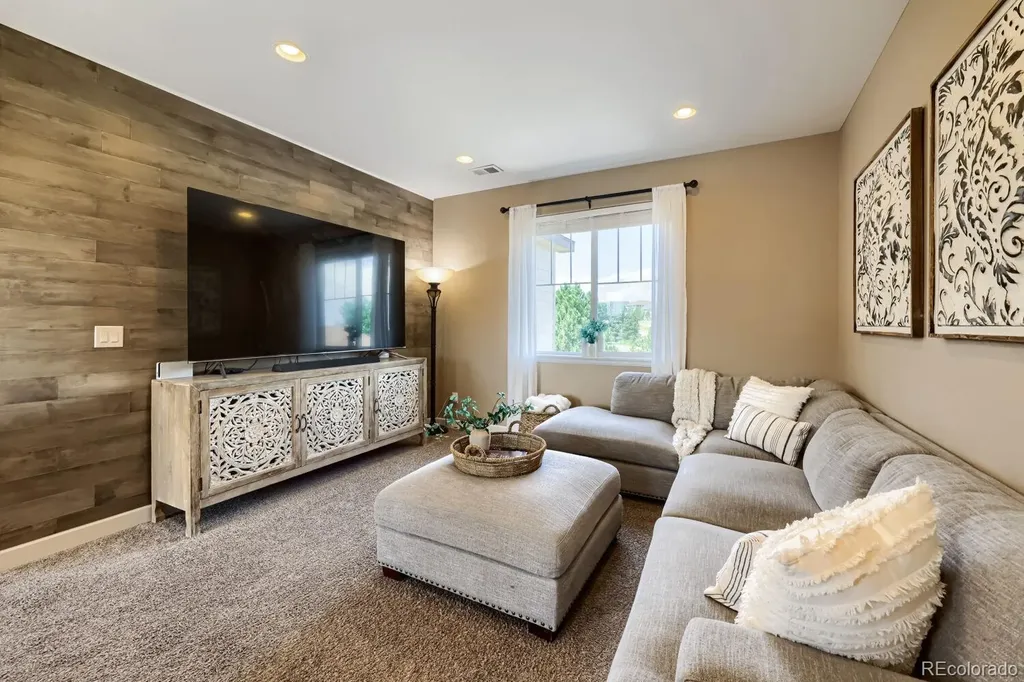 2154 Treetop Drive Castle Rock CO 80109