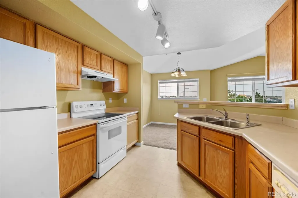 5763 N Gibralter Way Aurora CO 80019