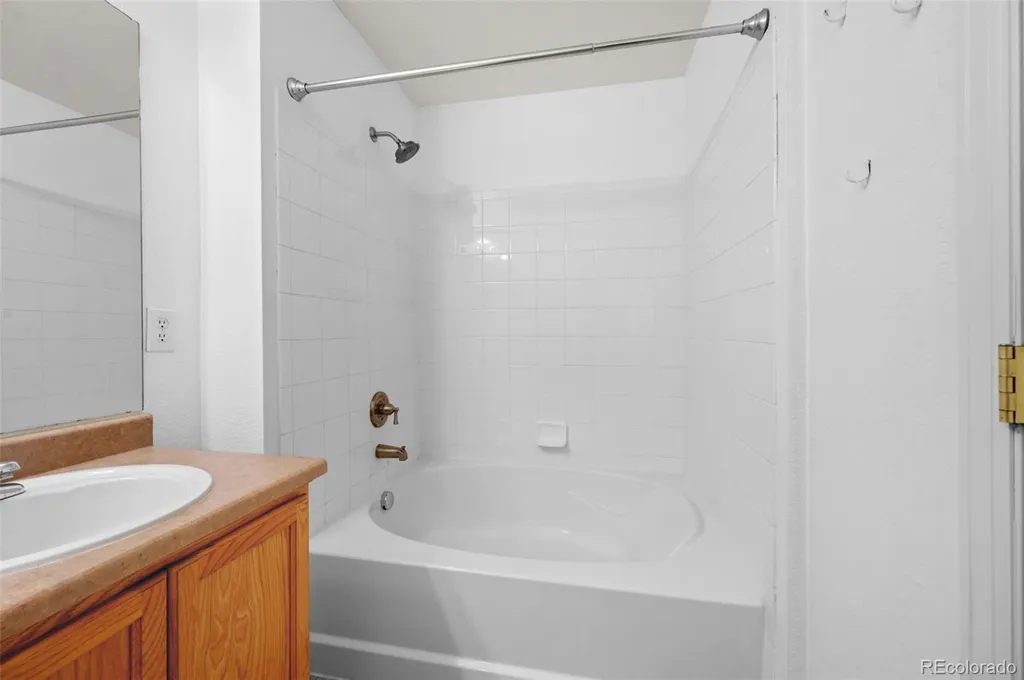 5763 N Gibralter Way Aurora CO 80019