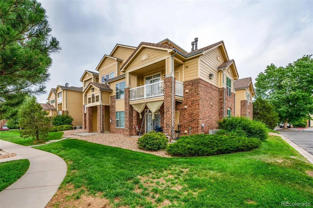 5763 N Gibralter Way Aurora CO 80019
