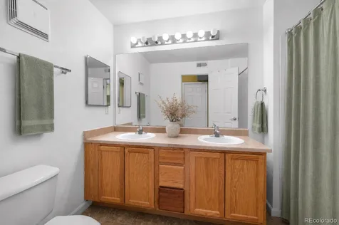 5763 N Gibralter Way Aurora CO 80019