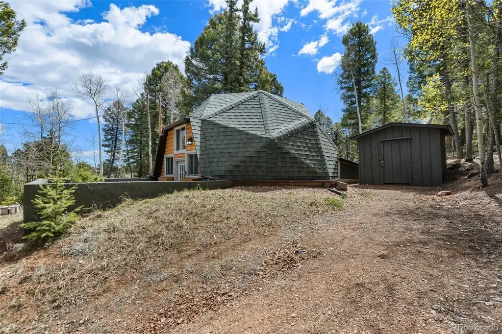 776 Jolly Rogue Drive Divide CO 80814