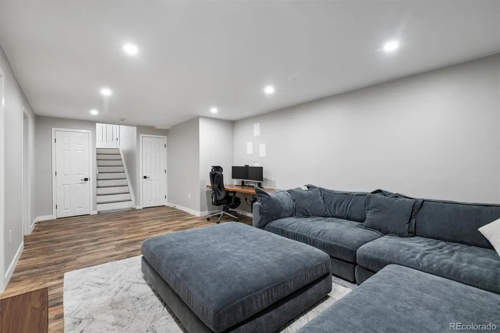736 Northridge Road Highlands Ranch CO 80126