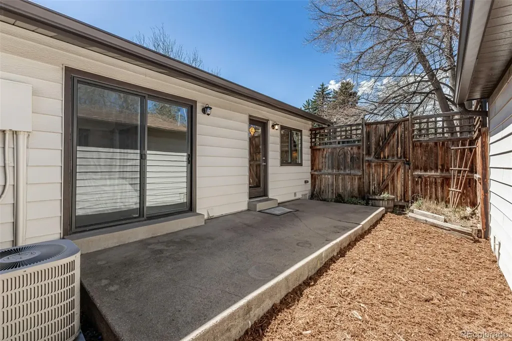 3571 S Kittredge Street Aurora CO 80013
