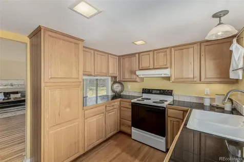 3571 S Kittredge Street Aurora CO 80013
