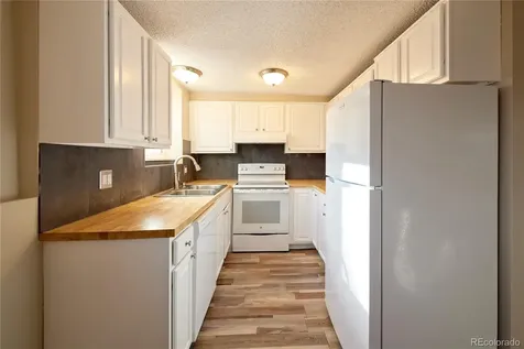 8060 W 9th Avenue Lakewood CO 80214