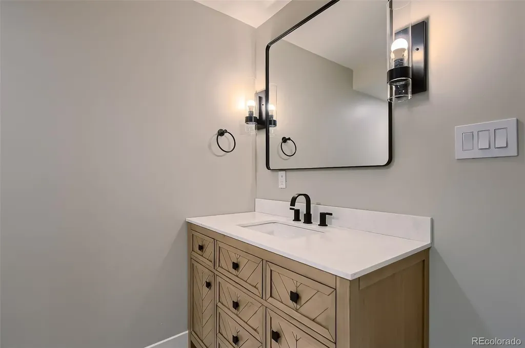 7635 S Cook Way Centennial CO 80122