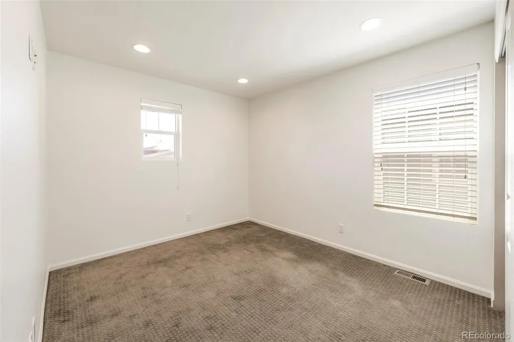 11045 E 28th Place Denver CO 80238