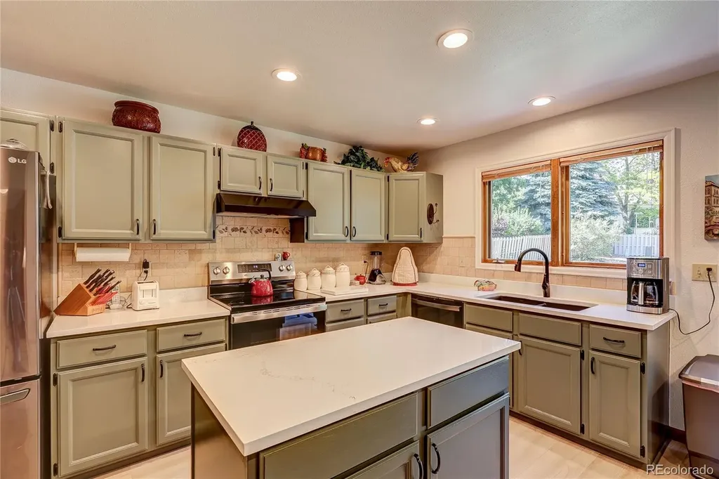 13107 W Iliff Drive Lakewood CO 80228