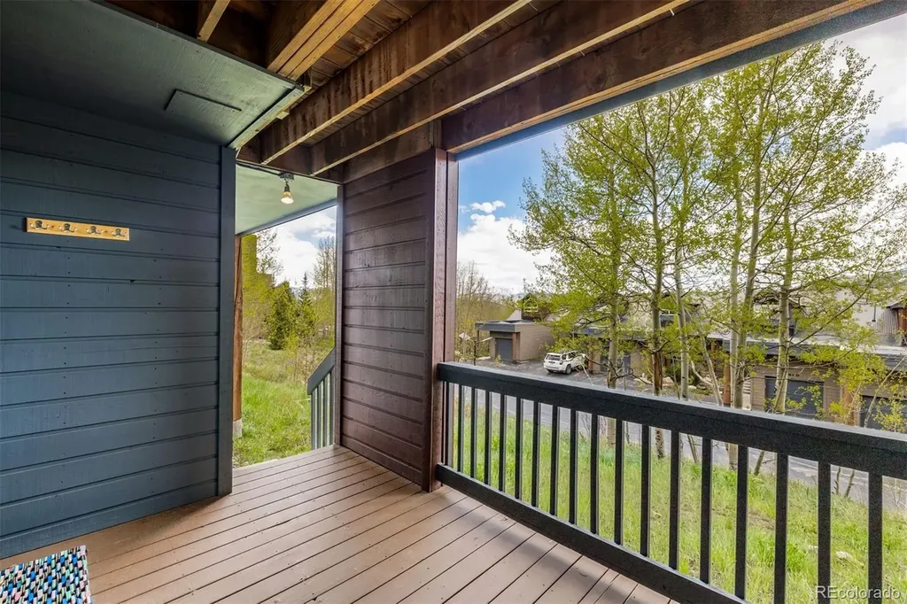21 Deborah Lane Silverthorne CO 80498