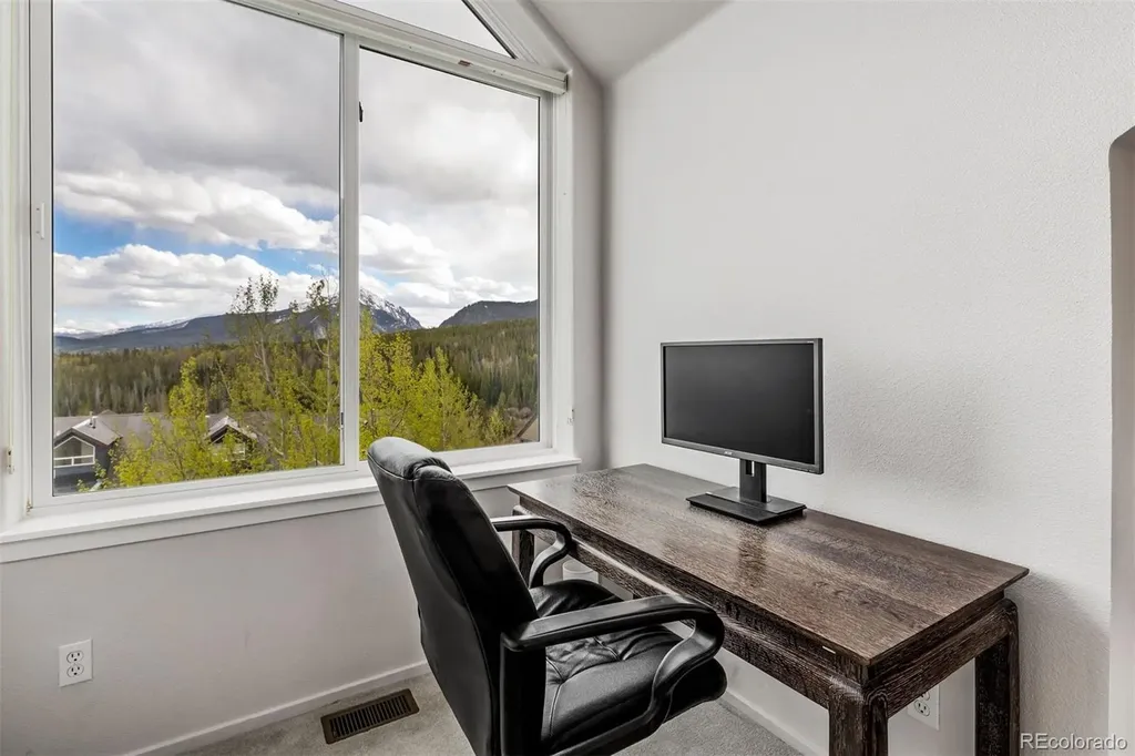 21 Deborah Lane Silverthorne CO 80498