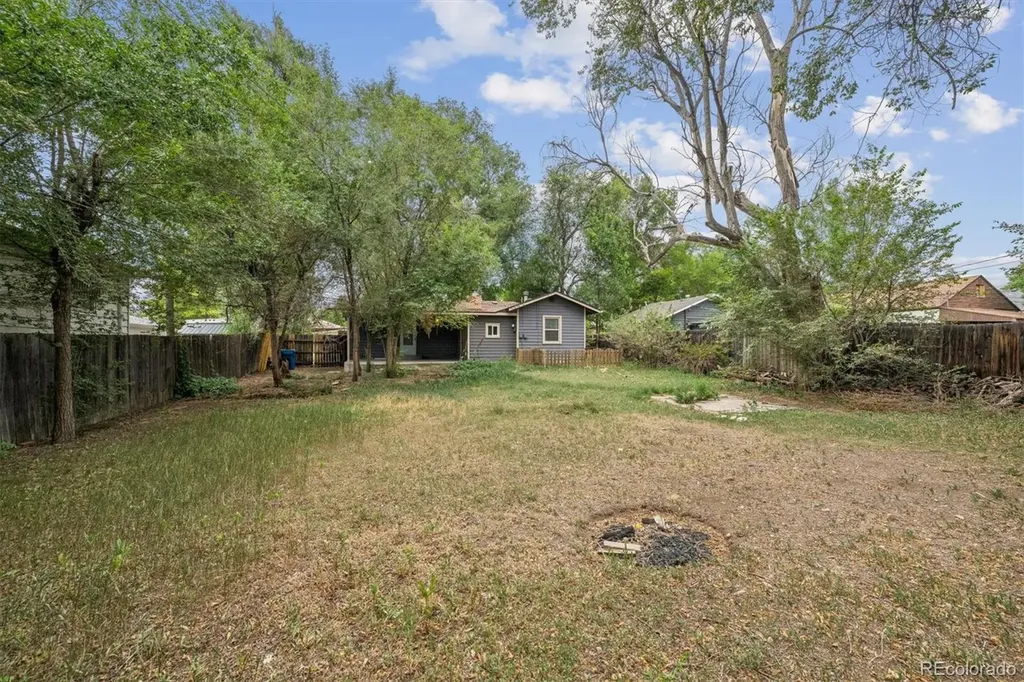 1220 Upham Street Lakewood CO 80214
