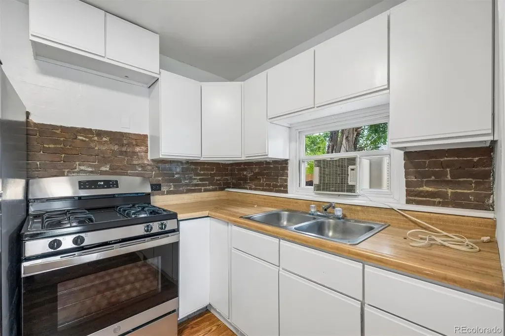 1220 Upham Street Lakewood CO 80214
