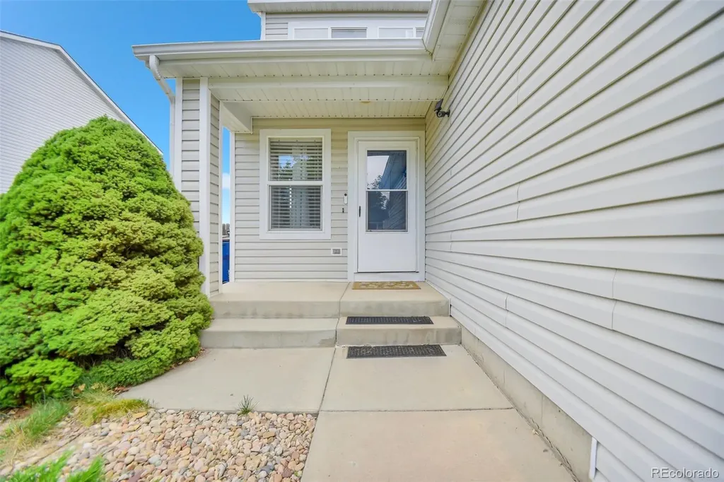 279 Ponderosa Place Fort Lupton CO 80621