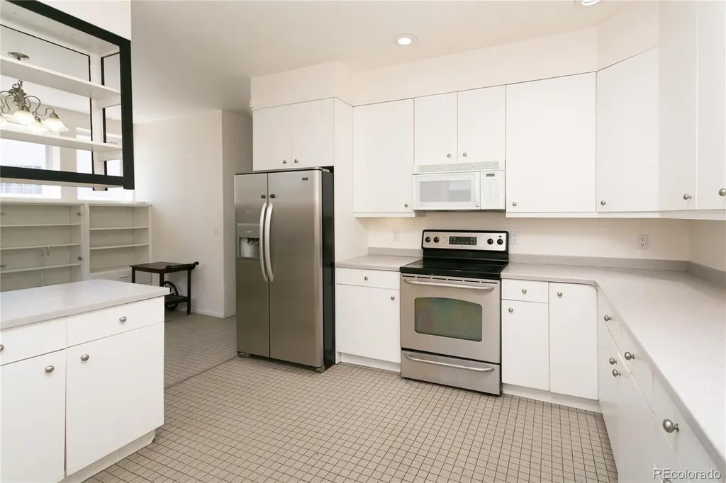 44 N Lincoln Street Denver CO 80203