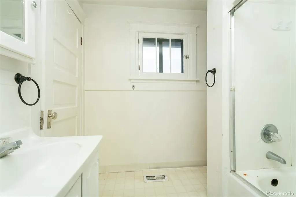 44 N Lincoln Street Denver CO 80203