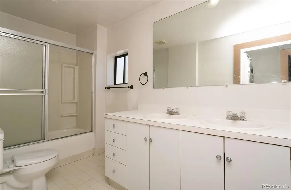 44 N Lincoln Street Denver CO 80203