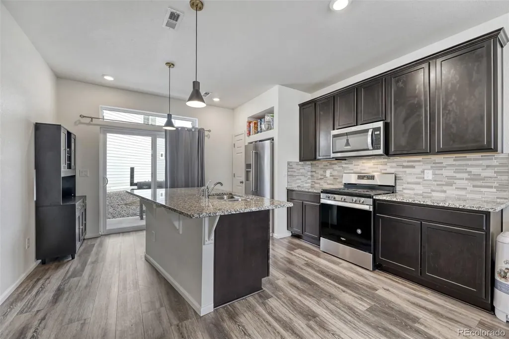 3934 N Quatar Court Aurora CO 80019