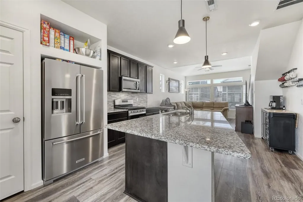 3934 N Quatar Court Aurora CO 80019