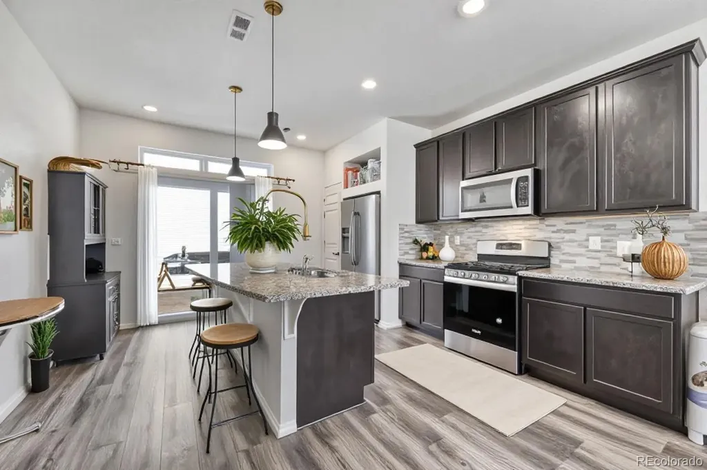 3934 N Quatar Court Aurora CO 80019