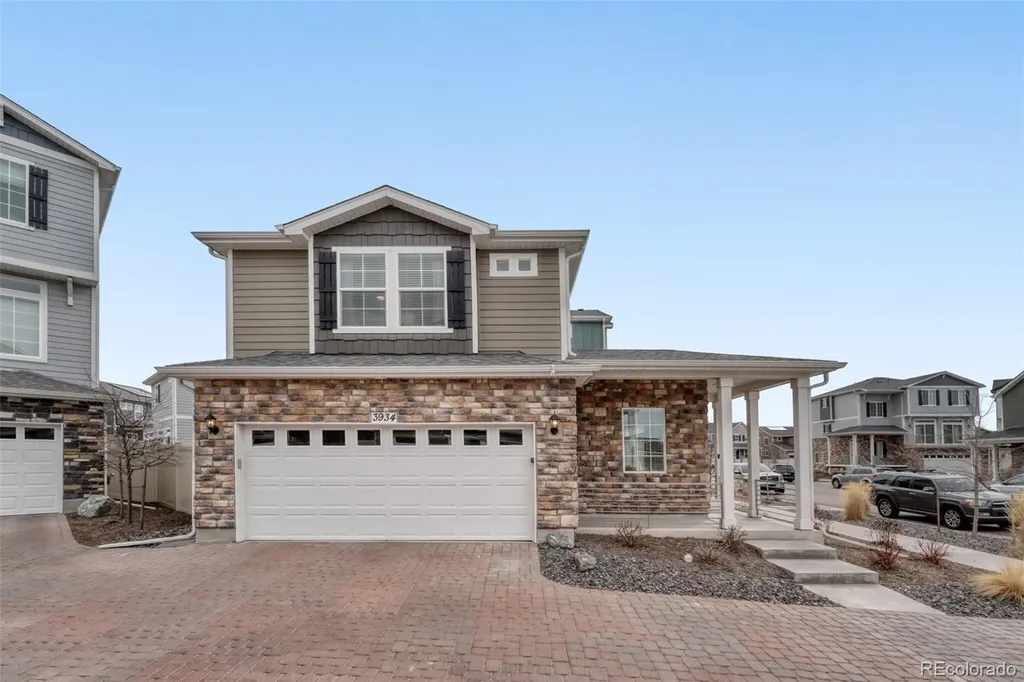 3934 N Quatar Court Aurora CO 80019