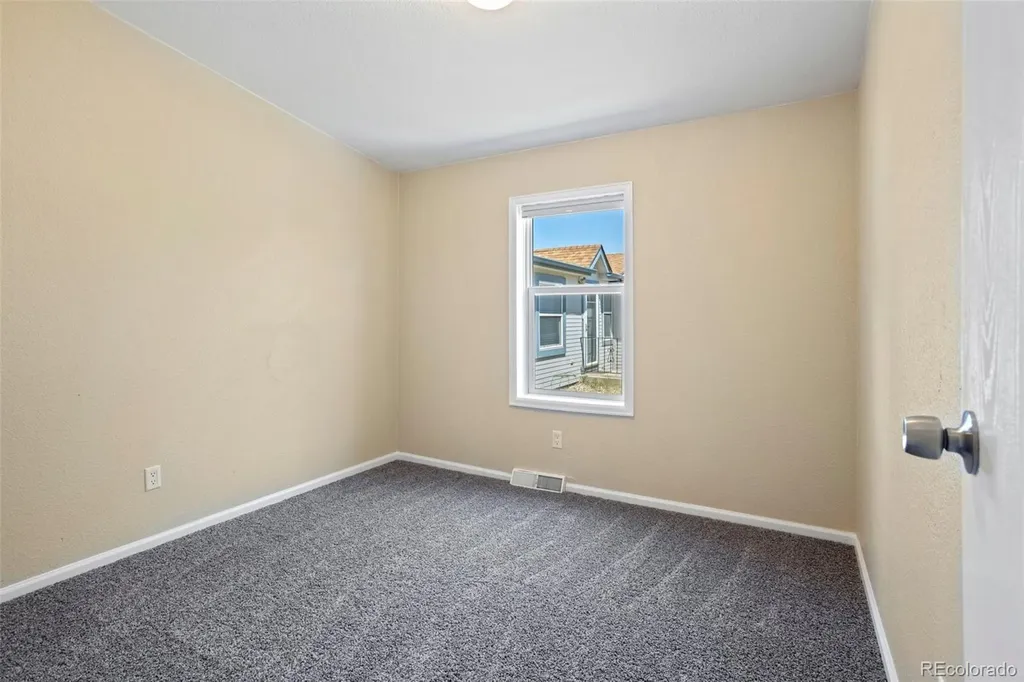 7765 Valley Quail Point Colorado Springs CO 80922