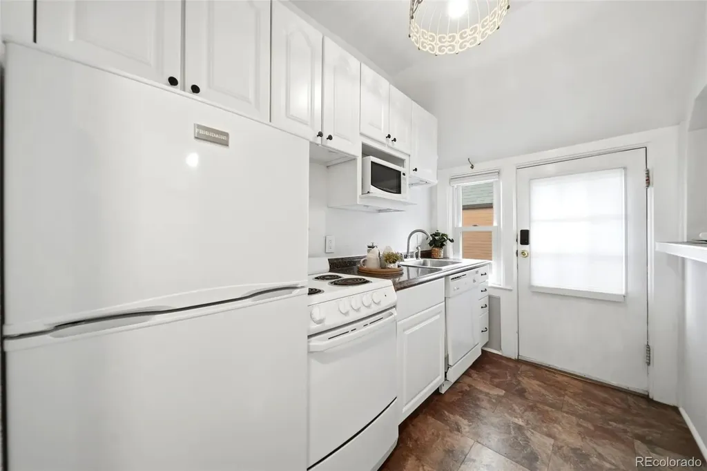 726 E 16th Avenue Denver CO 80203
