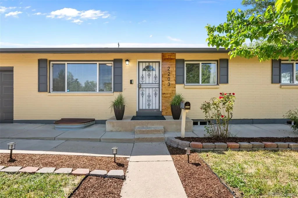 2203 Beech Court Golden CO 80401